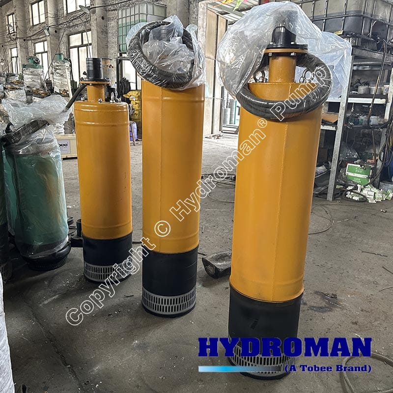 Multi-stage sewage pump