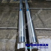 submersible well pump