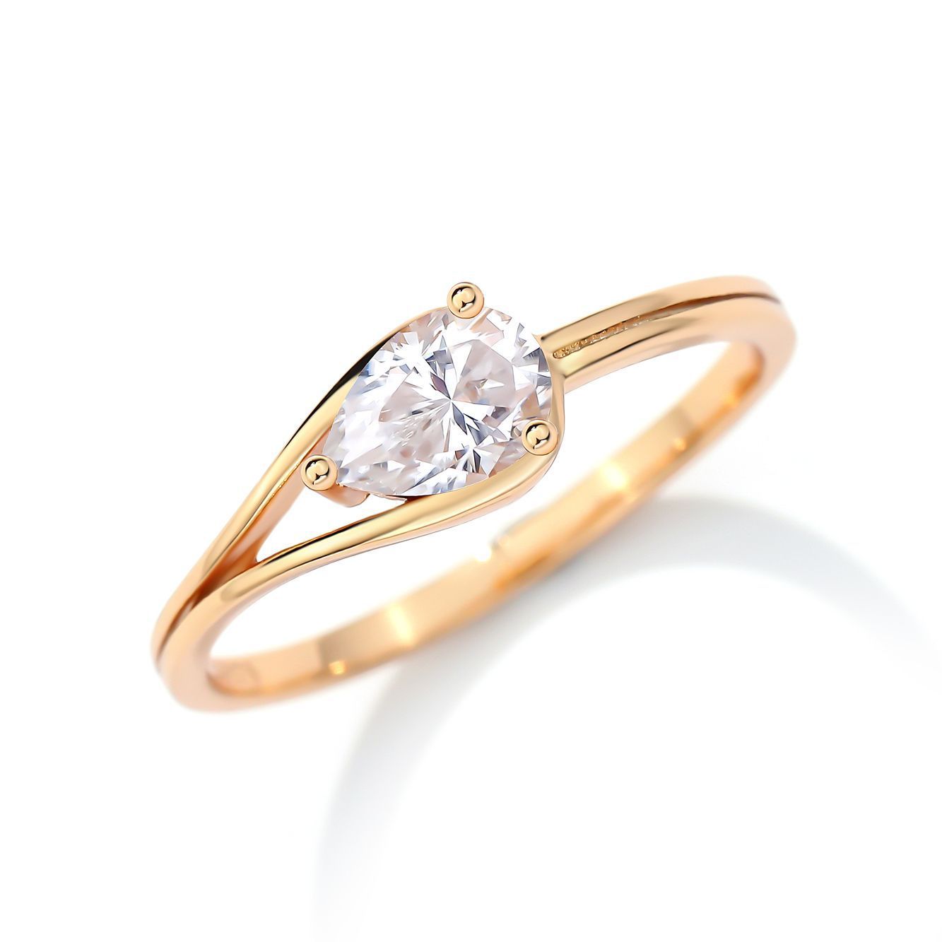 Rupert's Tears 1 Carat Moissanite Engagement Ring | 18K Gold Plated Embossed Geometric Ring with GRA Certification
