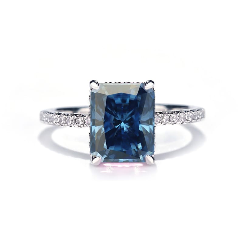 Aurora Prism | 4 Carat Baguette Cut Moissanite Engagement Ring | Four Prong Setting in S925 Silver | With GRA Certificate