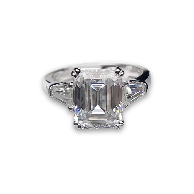 4-Carat Emerald-Cut Moissanite Ring: High-Quality Naked Stone in Platinum Plating