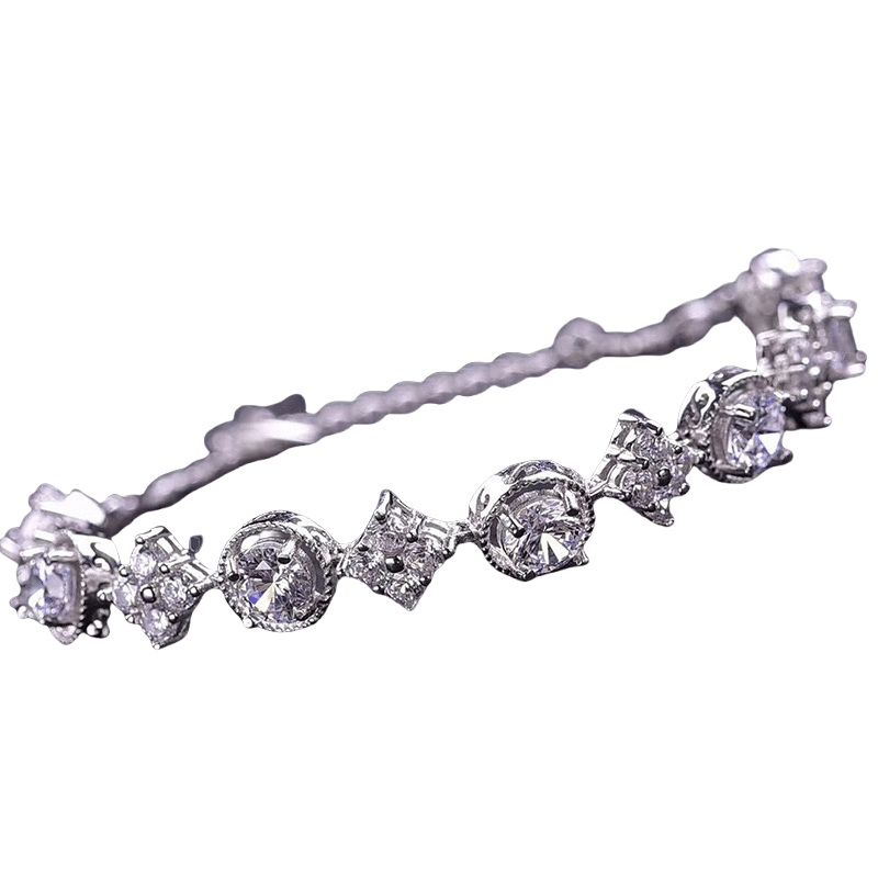 New Arrival: 7-Princess Cut Moissanite Diamond Bracelet - Golden Luxury and Precision