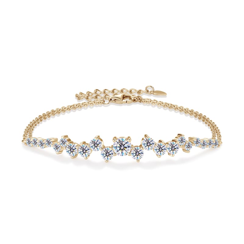 Sterling Silver Moissanite Starry Sky Bracelet: A Luxurious and Unique Gift for Your Girlfriend