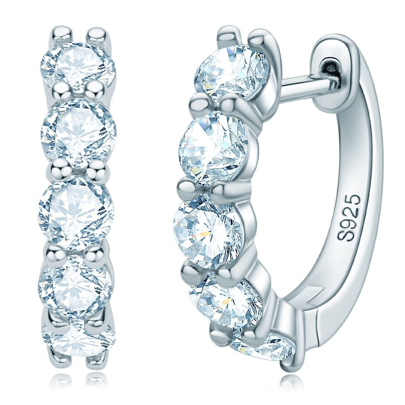 Fashionable and Luxurious Moissanite Earrings for Women: S925 Sterling Silver with Unique Charm