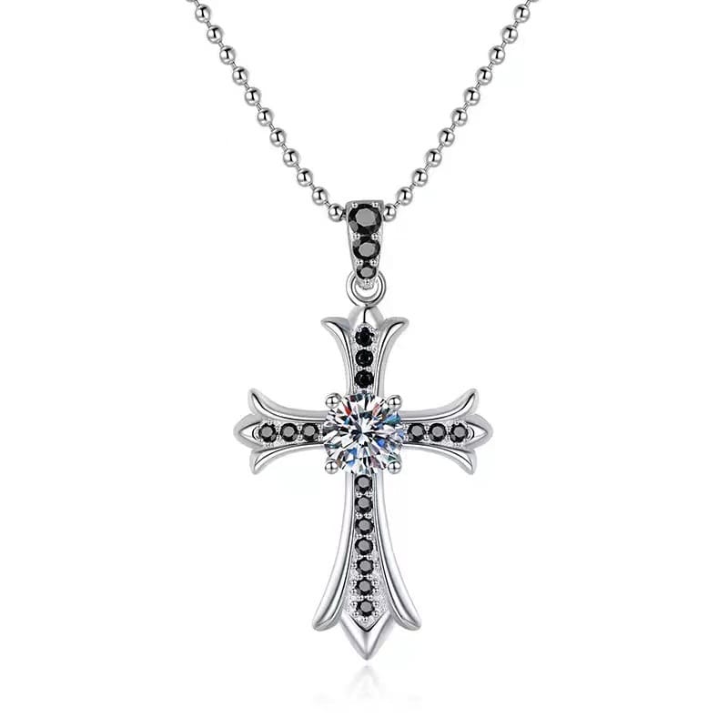 A vintage cross pendant necklace set with 5MM moissanite