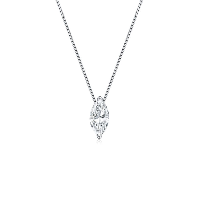 A simple style moissanite necklace with a diamond exudes a sense of luxury
