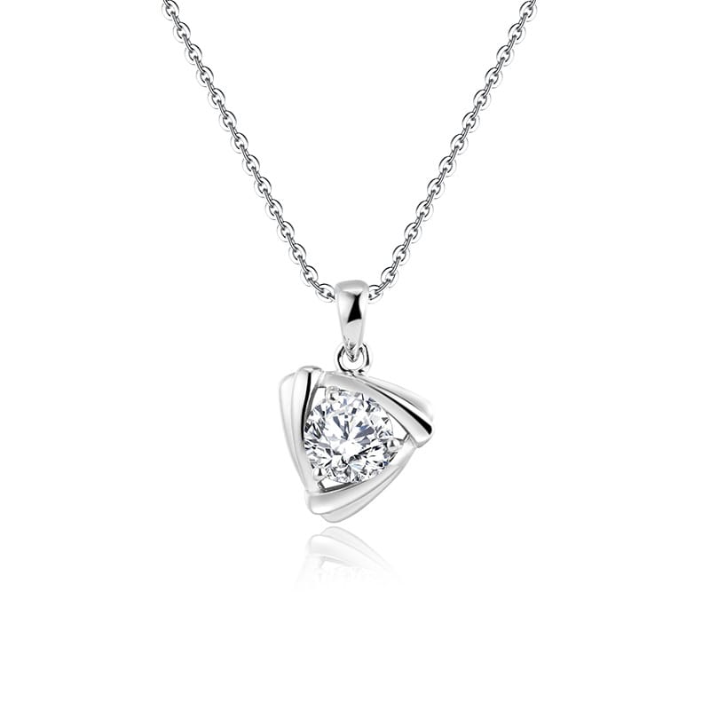 A niche collarbone chain with a 1-carat Moissanite pendant, S925 sterling silver necklace
