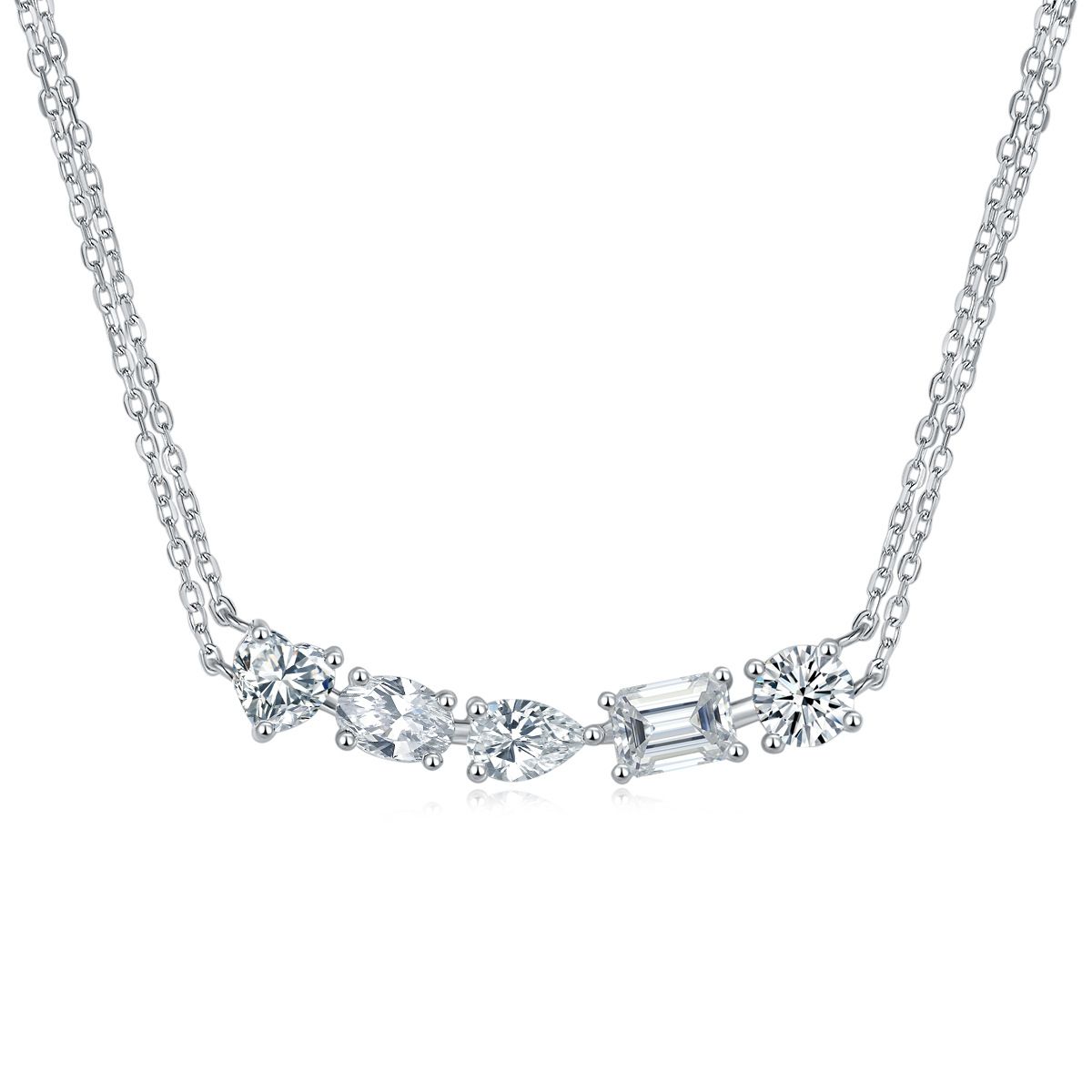 A light luxury heart-shaped emerald cut oval water drop moissanite silver gold-plated necklace