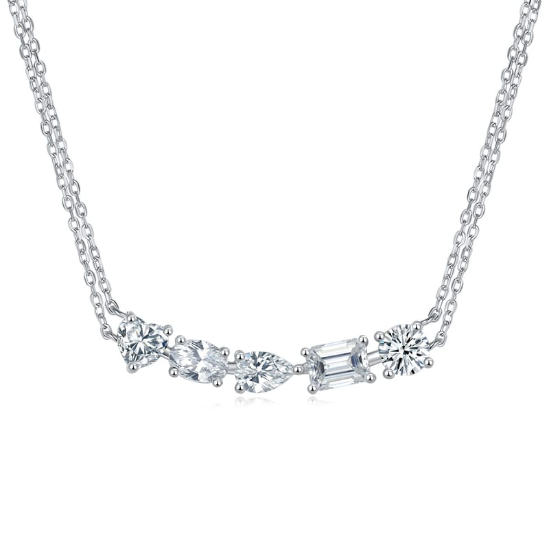 A light luxury heart-shaped emerald cut oval water drop moissanite silver gold-plated necklace