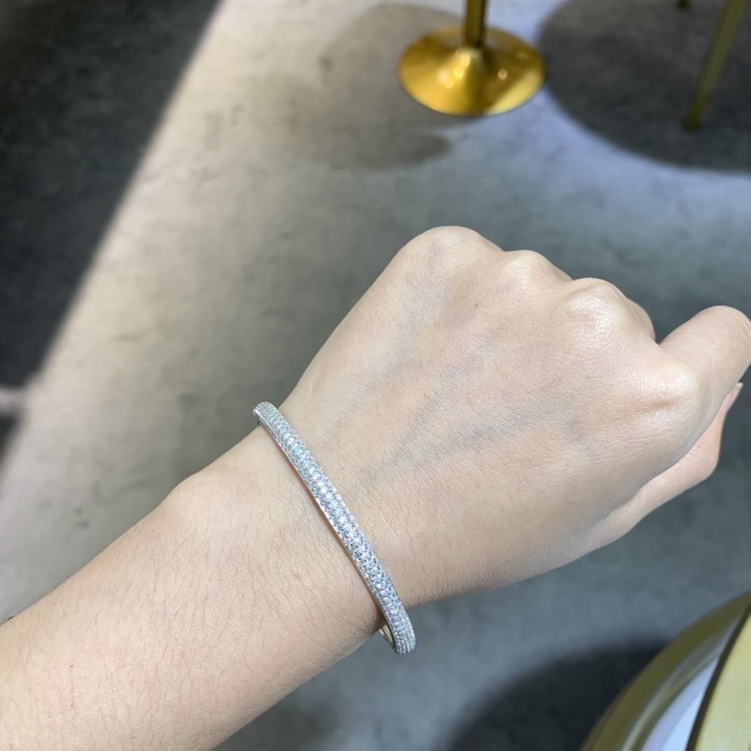 ✨ Shining GIRLS 'must-HAVE ?925 silver Moissanite bull head bracelet