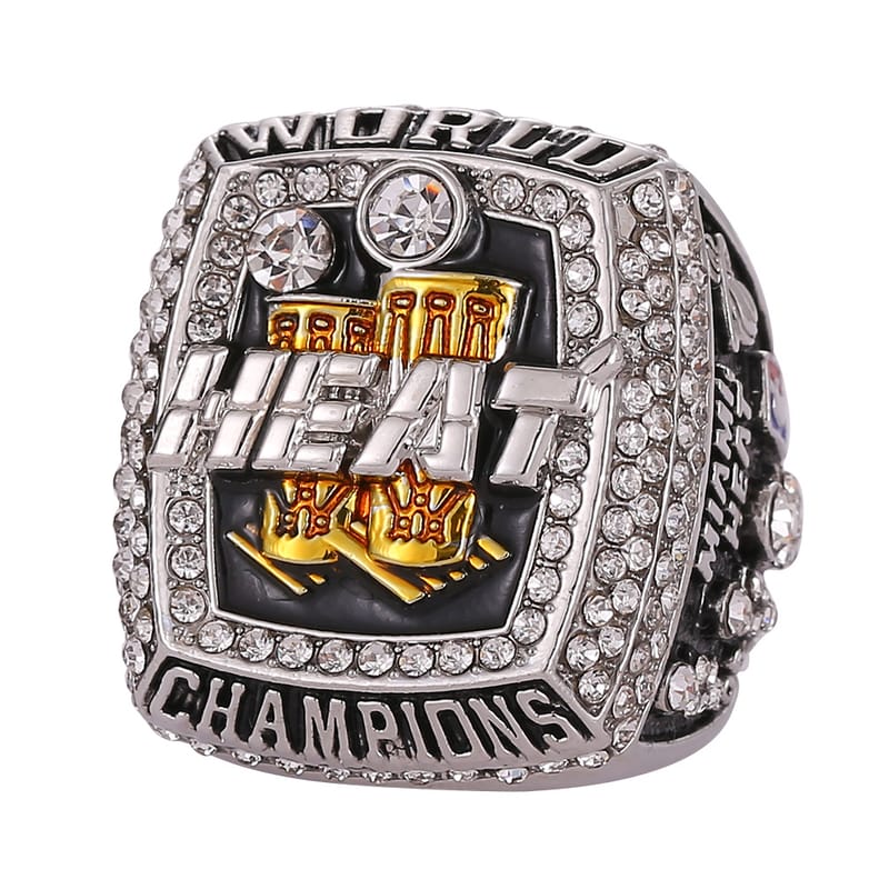 NBA Lebron James' championship ring of the Miami Heat 