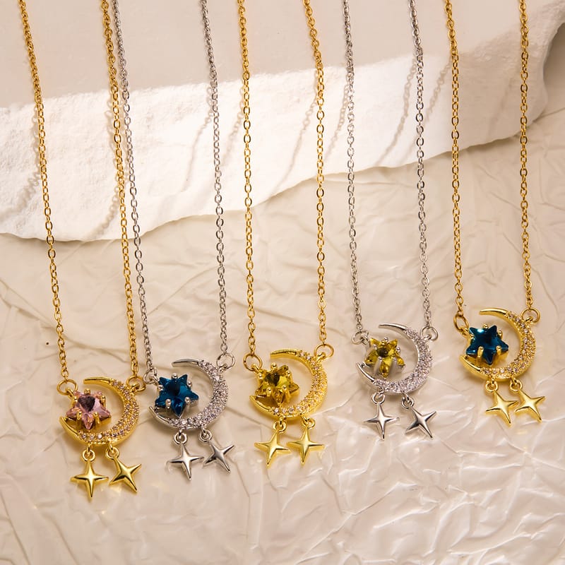 Star Moon Romantic Necklace for Women | Titanium Steel INS Style Collarbone Chain | Minimalist Light Luxury Jewelry — Gold Star