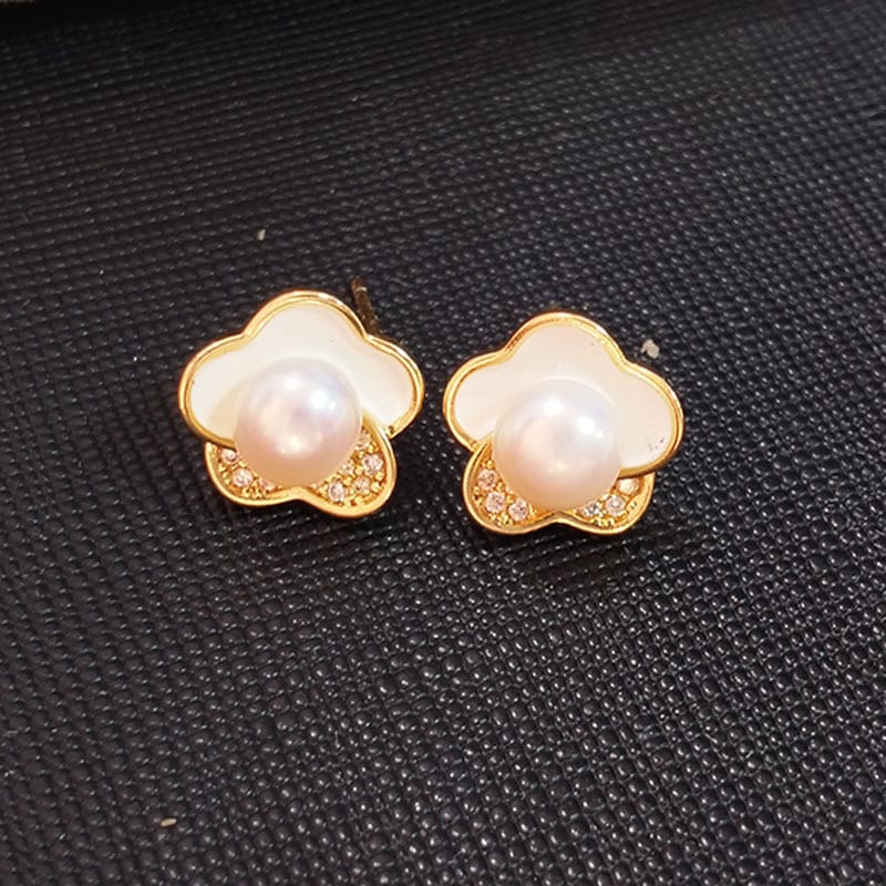 Natural Freshwater Pearl Earrings Auspicious Clouds Small and Exquisite Pearl Earrings Light Luxury Niche 2024 New Earrings