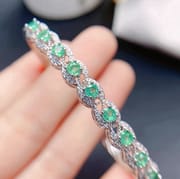 Small fresh bracelet 925 silver inlaid natural emerald bracelet women's buckle bracelet live TikTok supply