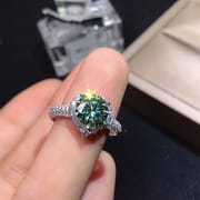 1 karat green diamond female ring GRA certificate black card waist size 925 silver plated platinum one-piece delivery
