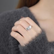 Po S999 Silver Plum Blossom Ring Artistic Retro Simple Gentle Small Fresh Unique Adjustable Hand Decoration