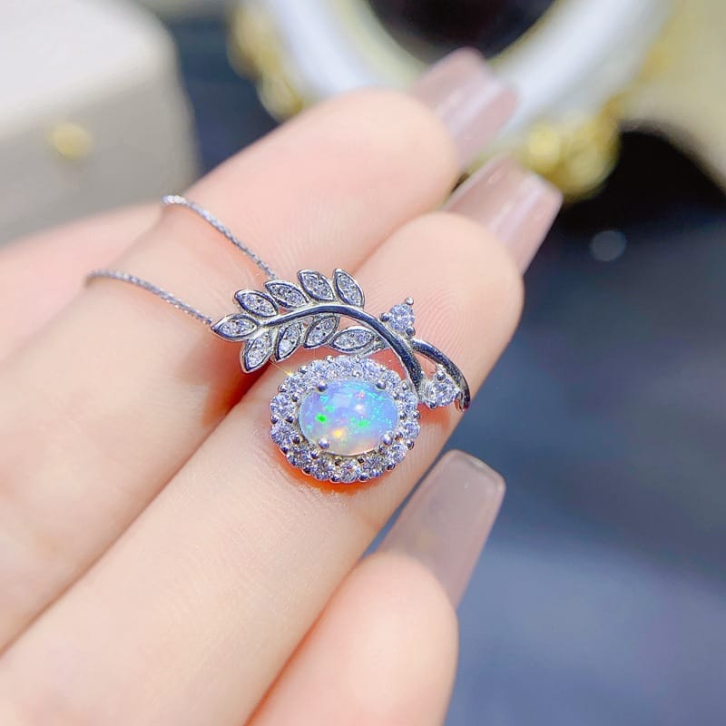 New arrival natural opal pendant 6 * 8mm fire color good lady pendant necklace 925 silver wholesale live TikTok