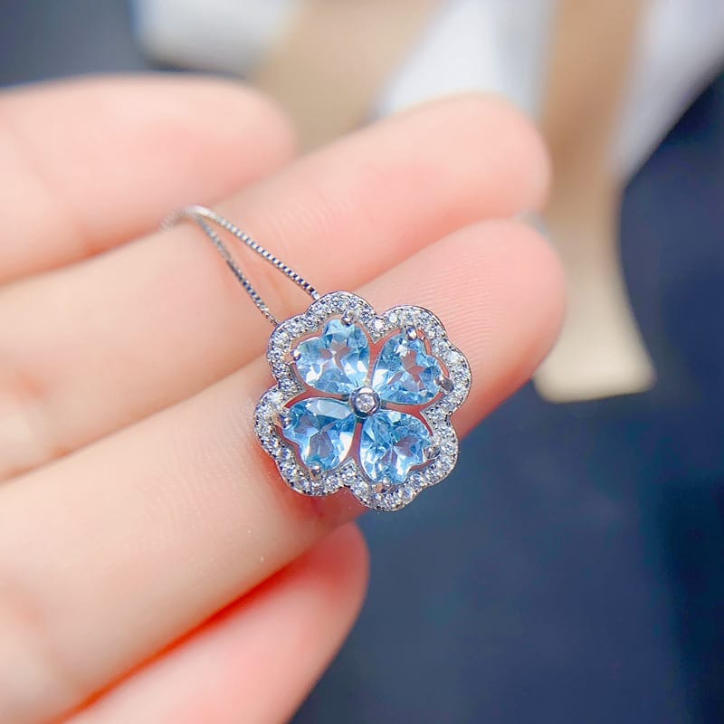 Fresh new natural topaz pendant necklace 5*5mm ladies pendant wholesale gift for girlfriend