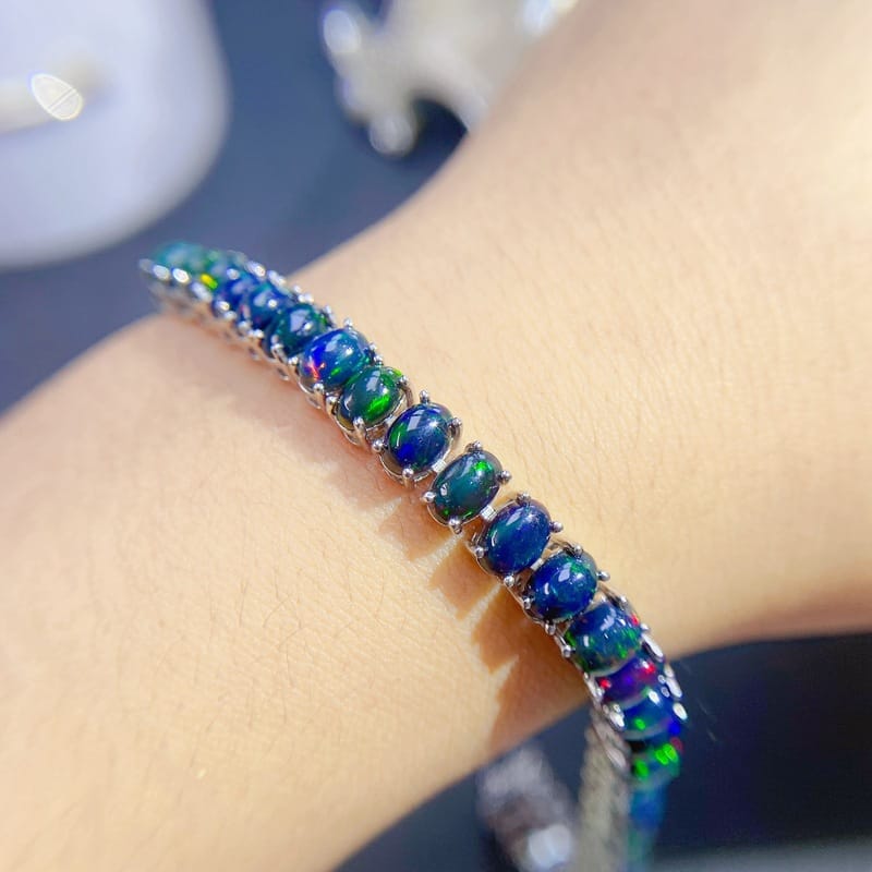 Black European women's bracelet inlaid 925 silver natural opal bracelet women's chain live supply wholesale