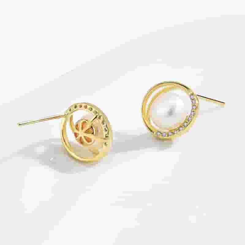 Natural Freshwater Pearl Earrings S925 Silver Needle Hollow Round Micro-inlaid Zircon Earrings Light Luxury Niche Earrings