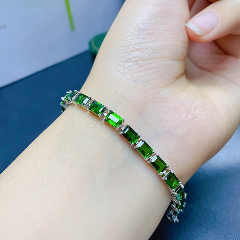 Fresh and simple natural diopside bracelet 925 silver wholesale ladies Bracelet small star anise 6*4mm send girlfriend