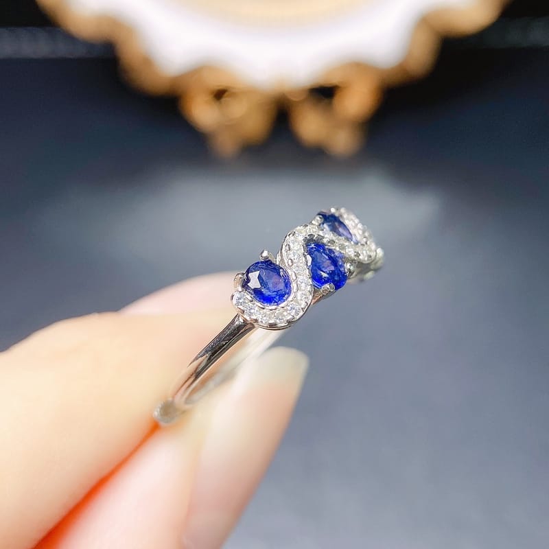 Factory wholesale explosions natural sapphire ring S925 silver inlaid with the main stone 3*4 selling Europe and the United States a generation of hair