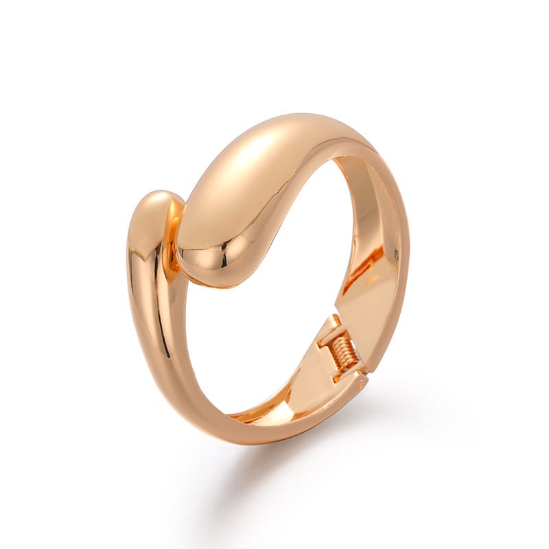 Bracelet cross-border special for wholesale new smooth personality zinc alloy light luxury jewelry electroplating high-end European and American hot sale