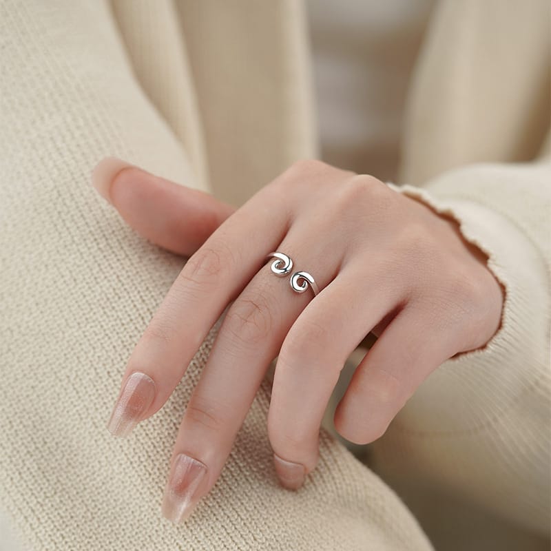Po S999 Foot Silver Curse Ring Retro Niche Temperament Unique Design Sense Advanced Xiangyun Ring