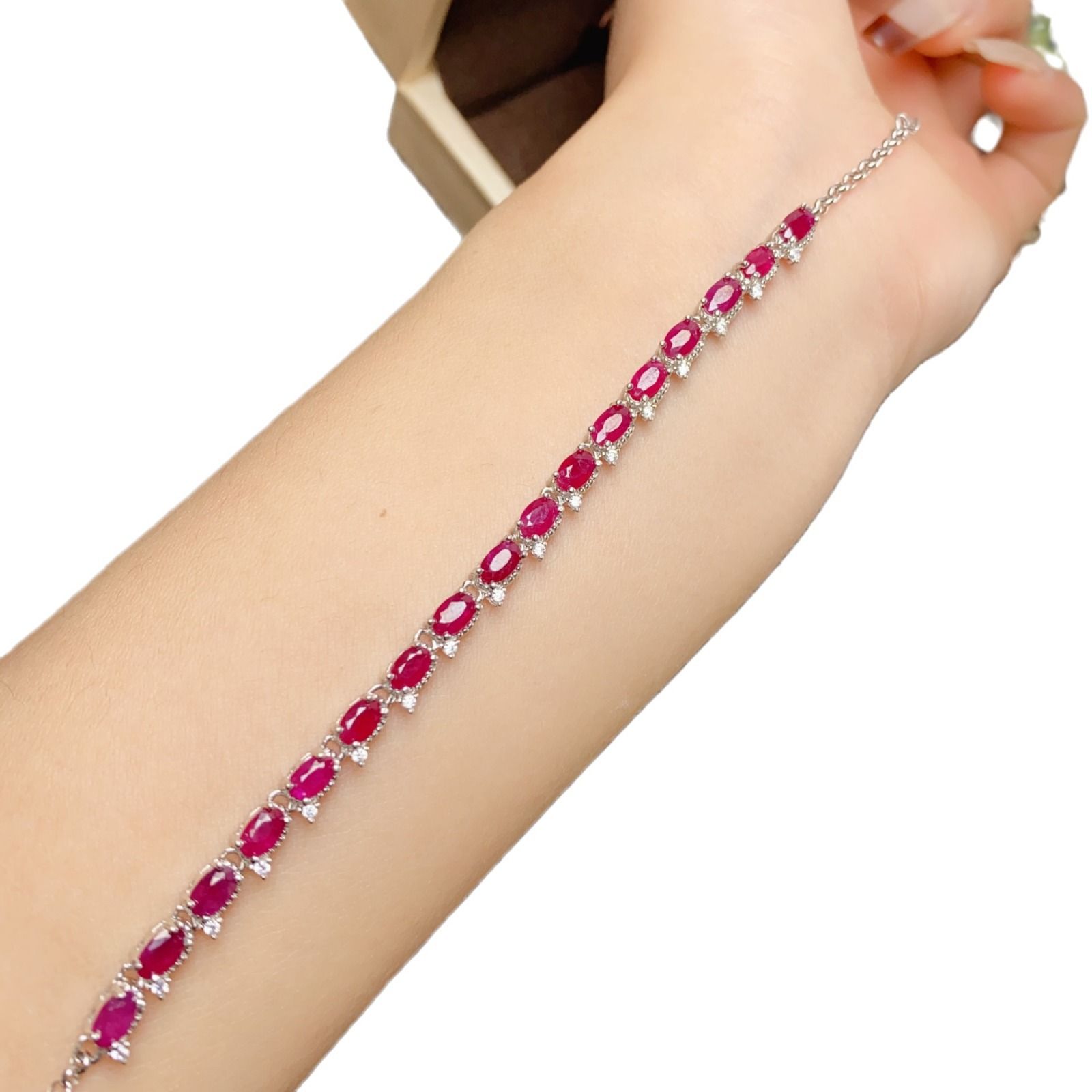 Natural laochu ruby bracelet 3 * 5mm 925 silver inlaid natural laochu ruby bracelet beautiful style