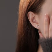 阿宝S999足银云朵螺丝耳钉可爱童趣韩版韩系清新养耳洞耳饰代发