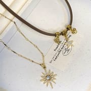 Sweet Cool Spice Girl ~ Double Layer Stacked Sunflower Brown Leather Necklace Women Choker Niche Design Collarbone Necklace