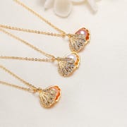 Shell Fresh Water Pearl Pendant Necklace