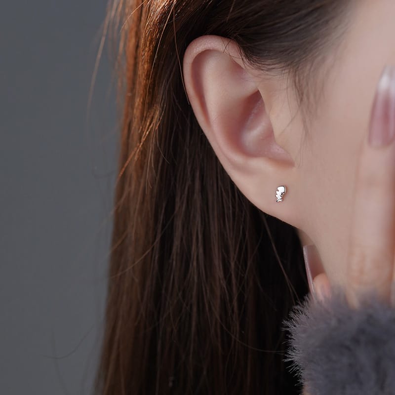 Po S999 Foot Silver Fish Bone Earrings Niche Unique Cute Fresh High-grade Small and Exquisite Earrings