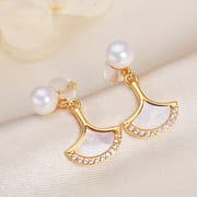 Freshwater Pearl Earrings s925 Silver Needle Fritillaria Earrings Advanced Sense to Send Girlfriends