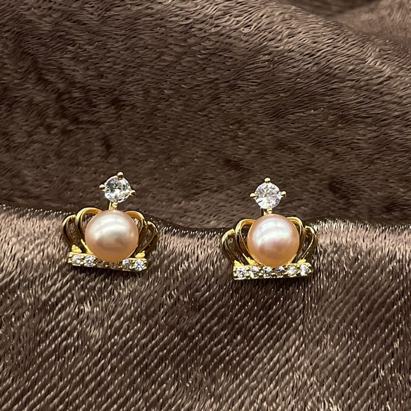 Crown zircon freshwater pearl earrings Korean feminine light luxury niche high-end earrings earrings source manufacturers