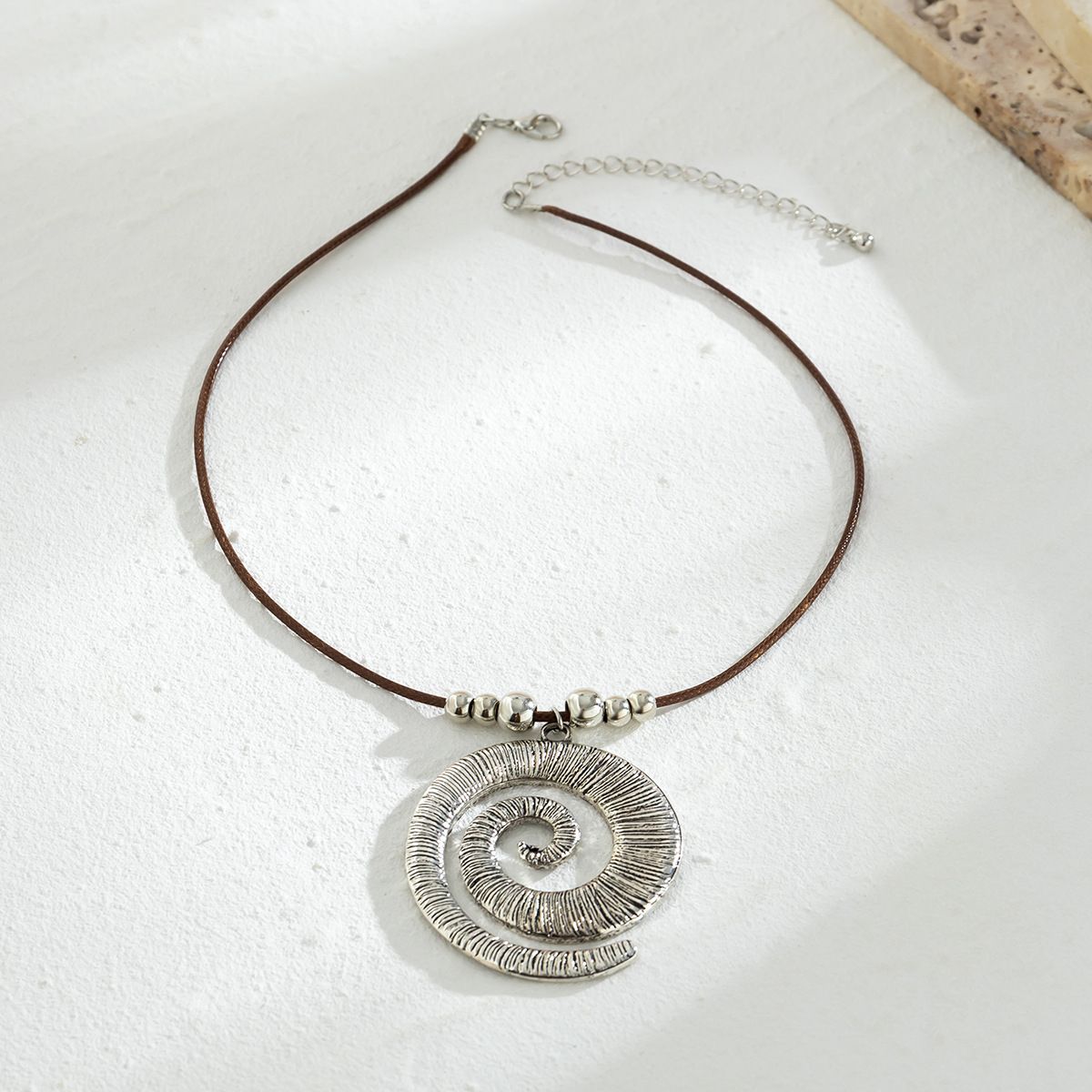 European and American Conch Symbol Holiday Beach Necklace Bohemian Starfish Pendant Exaggerated Ocean Mermaid Necklace