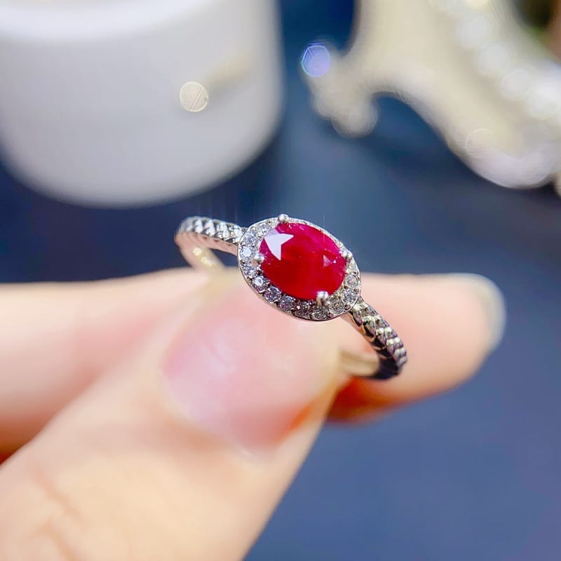 Simple personality natural old burning Ruby female ring 925 silver fashion 6*5mm fast hand trembles live supply