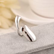 Cross-border Fangtuo alloy texture fashion nail ring extended finger nail ring jewelry spot