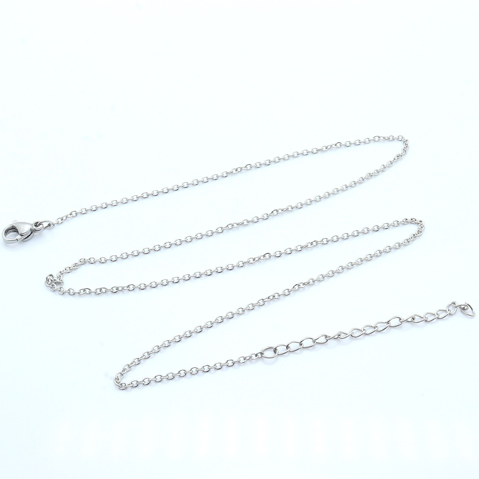 Factory wholesale stainless steel Korean version of simple flat cross chain clavicle necklace men and women all-match vacuum plating necklace