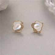 Natural Freshwater Pearl Earrings Auspicious Clouds Small and Exquisite Pearl Earrings Light Luxury Niche 2024 New Earrings