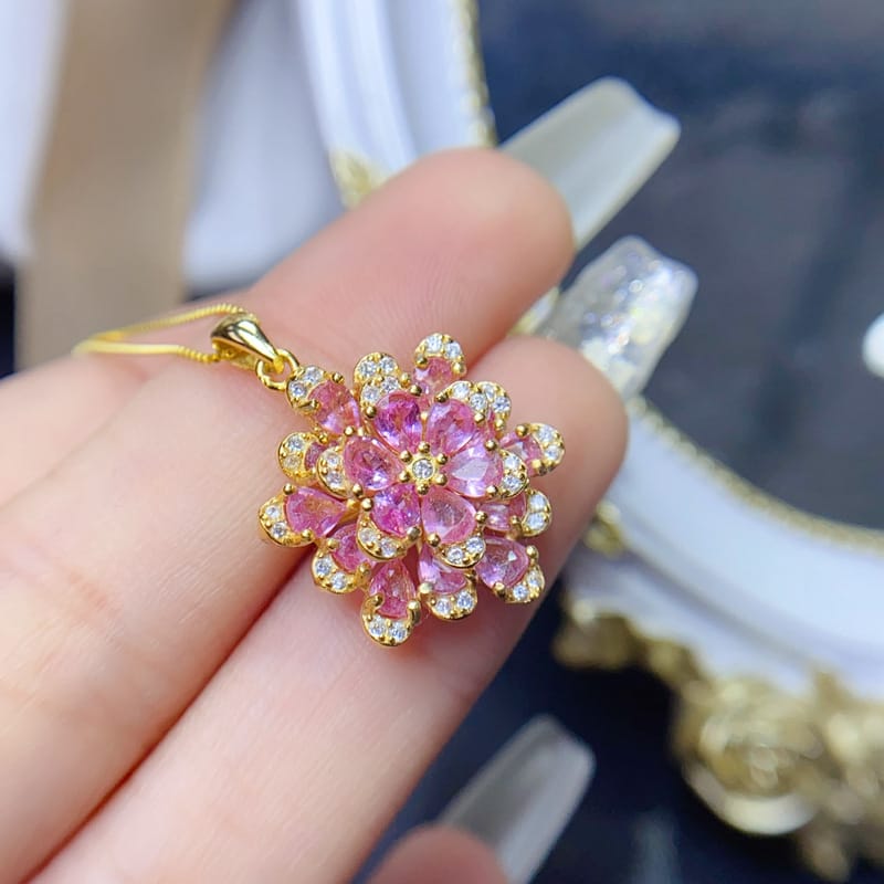 New fashion natural powder sapphire pendant 3*5mm water drop powder blue treasure lady pendant without necklace