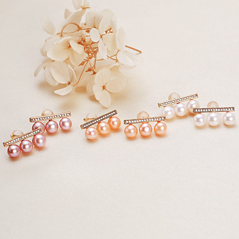 Balance beam inlaid zircon freshwater pearl earrings niche high-end design earrings personality temperament luxury trendy earrings