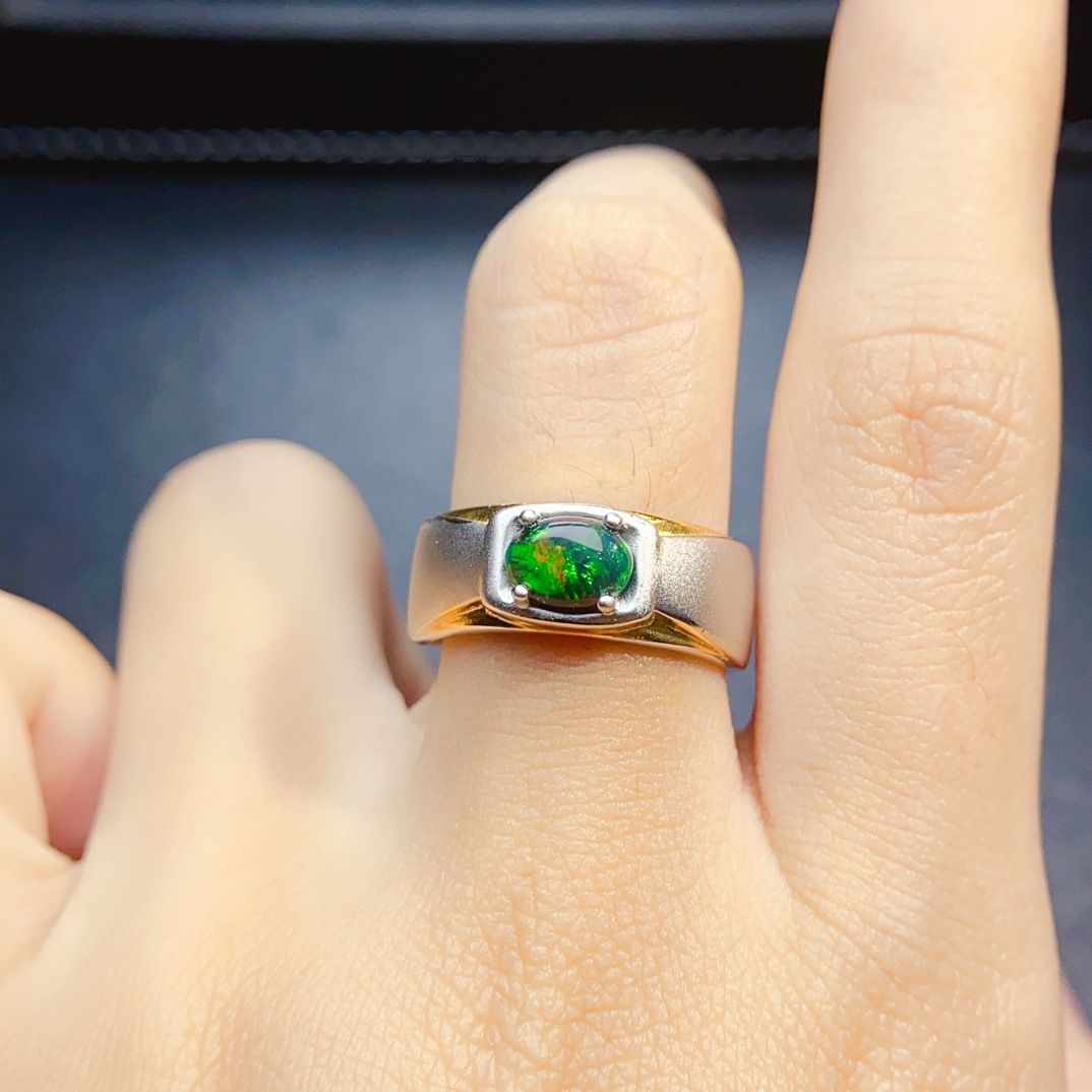 Factory wholesale explosions natural black opal ring S925 silver inlaid main stone 5*7 selling Europe and the United States a generation of hair