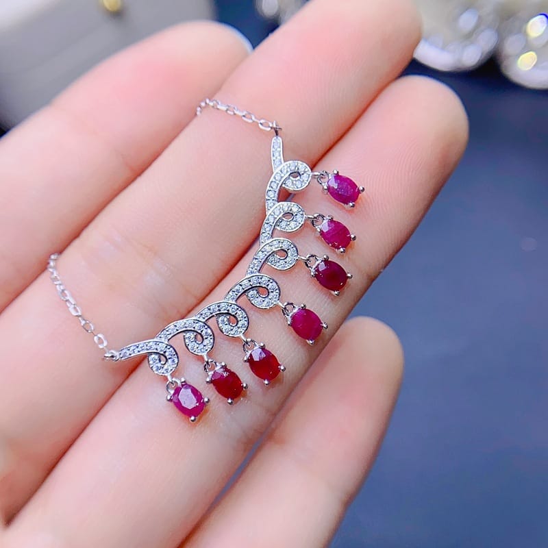 Fashion new color natural non-burnt ruby necklace 3*4mm ladies pendant wholesale for live broadcast