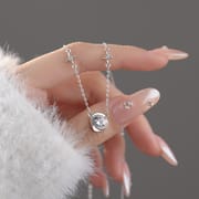 Po 999 Foot Silver Mang Star Rotating Necklace Design Smart Light Luxury Fashion Fresh and Gentle Clavicle Chain for Hair
