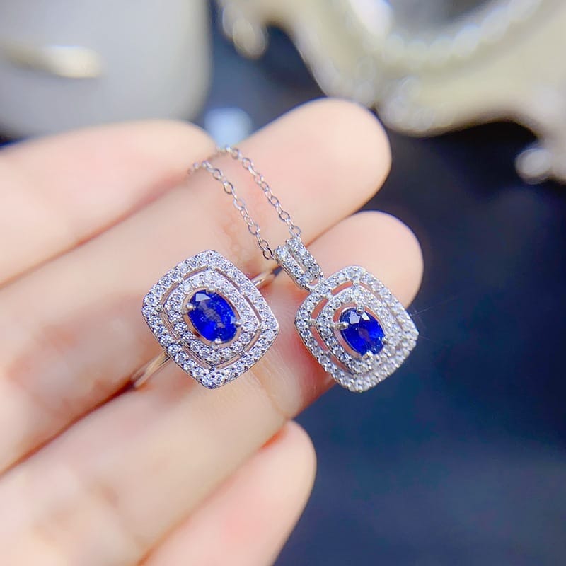 Fashion DIY bare stone natural sapphire 925 silver 4*6mm sapphire set shake sound fast hand wholesale