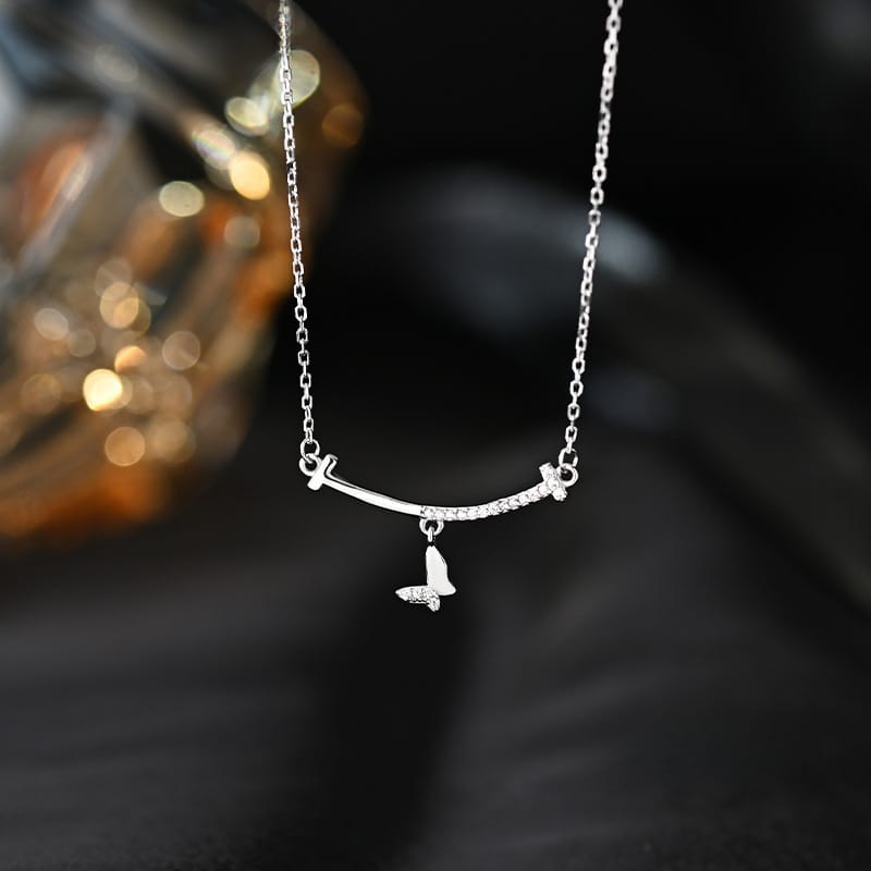 Aobao S999 pure silver smiling butterfly necklace niche design line exquisite diamond-embedded fashion light luxury clavicle chain