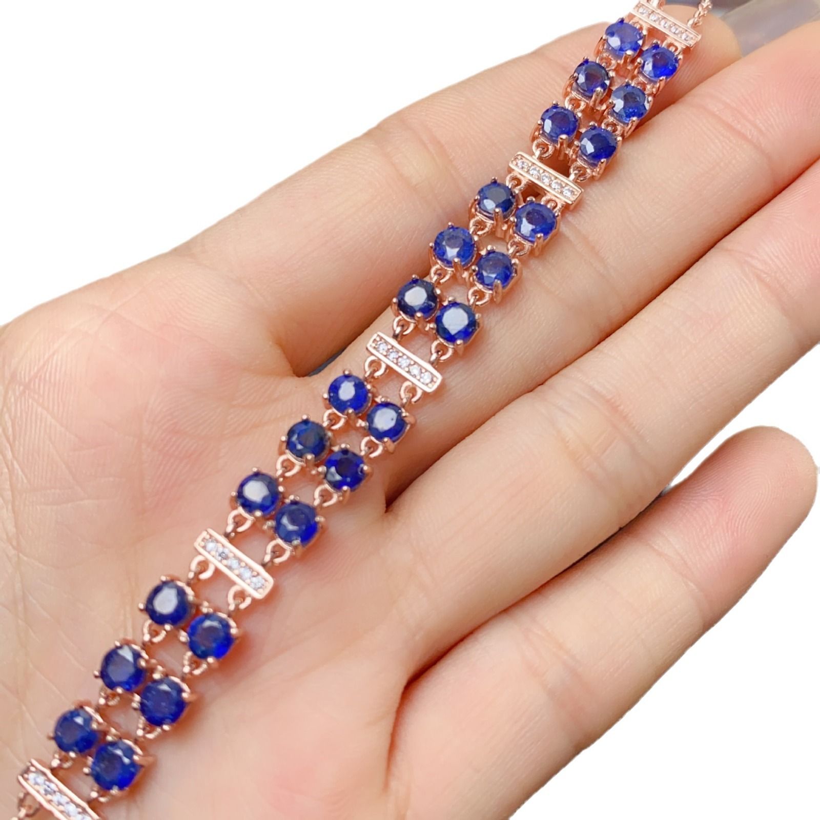 S925 silver inlaid simple fashion natural sapphire bracelet 4 * 4mm advanced sense design live broadcast supply