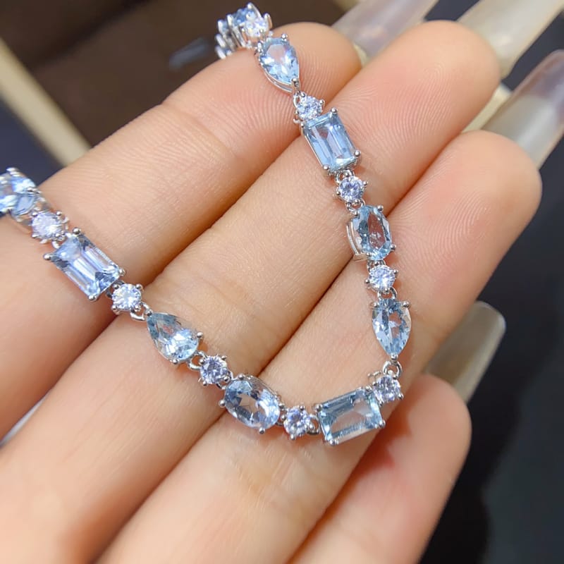 Fresh natural aquamarine bracelet 925 silver Women's bracelet 6*4*5mm crystal clean 