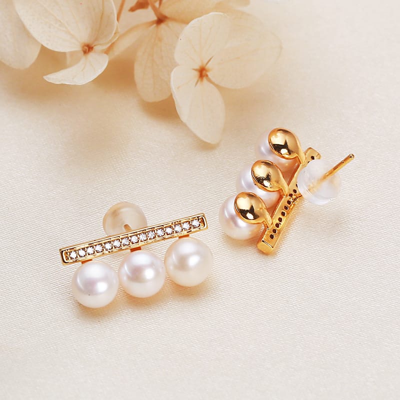 Balance beam inlaid zircon freshwater pearl earrings niche high-end design earrings personality temperament luxury trendy earrings